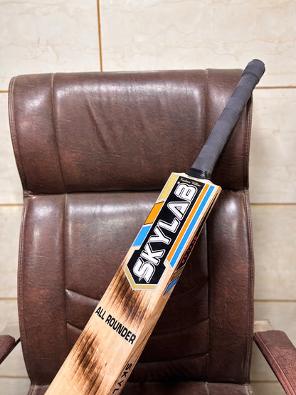 Allrounder Burn Edition Bat